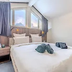 Apartment Luxurious Penthouse Lumina - Fire Place, Pool And - Niverolles *