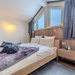 Luxurious Penthouse Lumina - Fire Place, Pool And - Niverolles Apartment