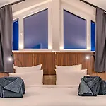 Luxurious Penthouse Lumina - Fire Place, Pool And - Niverolles Apartment *
