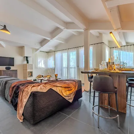 Luxurious Penthouse Lumina - Fire Place, Pool&spa Val Thorens