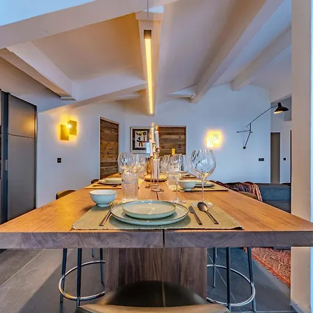 Luxurious Penthouse Lumina - Fire Place, Pool&spa *