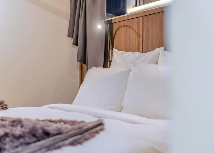 Apartman Luxurious Penthouse Lumina - Fire Place, Pool And - Niverolles