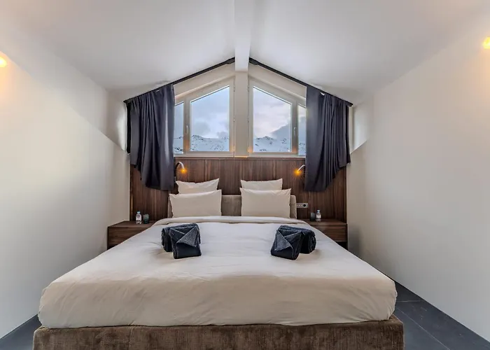 Luxurious Penthouse Lumina - Fire Place, Pool And - Niverolles